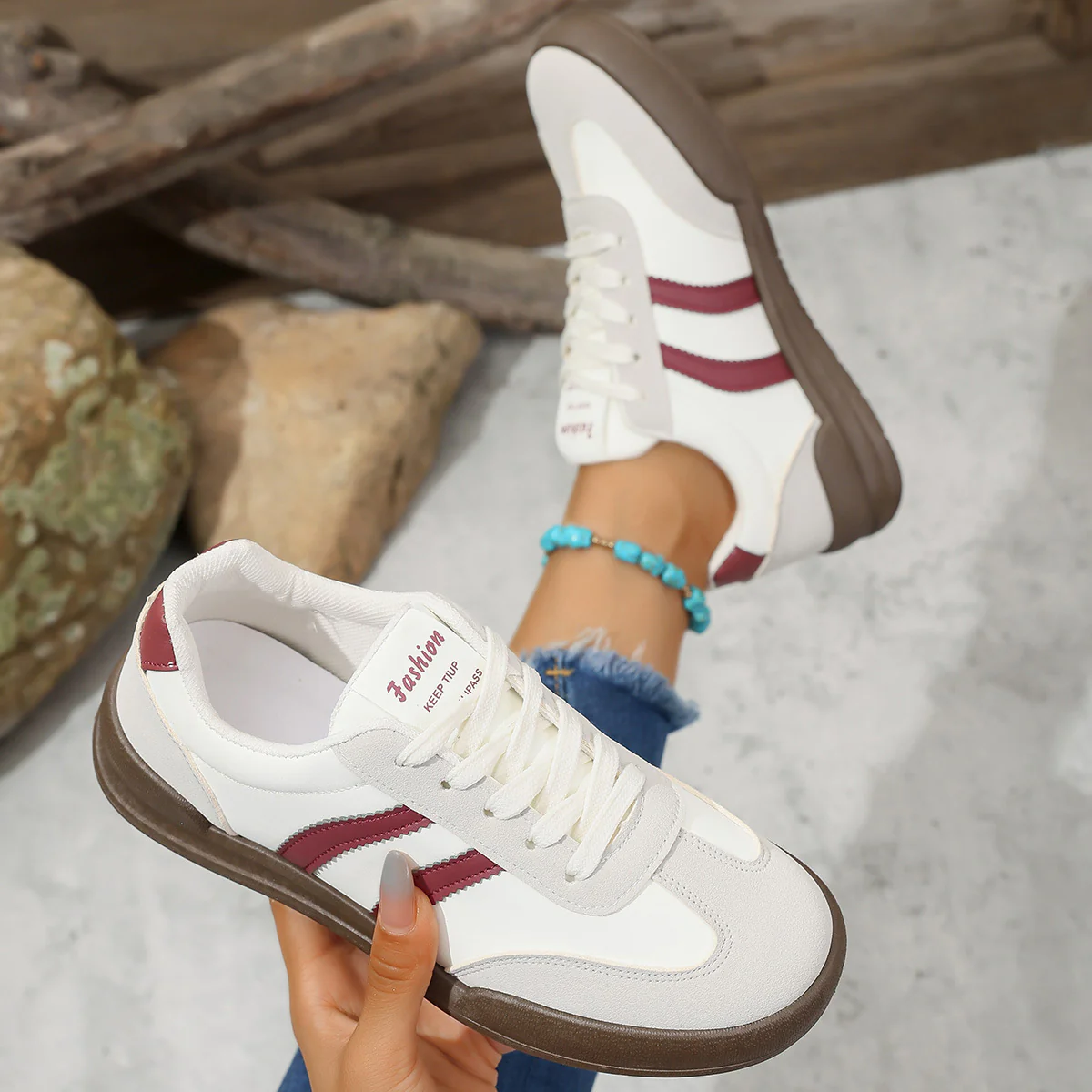 Damen Sneakers im sportlichen Vintage-Stil von Heidi Mode - Image 3