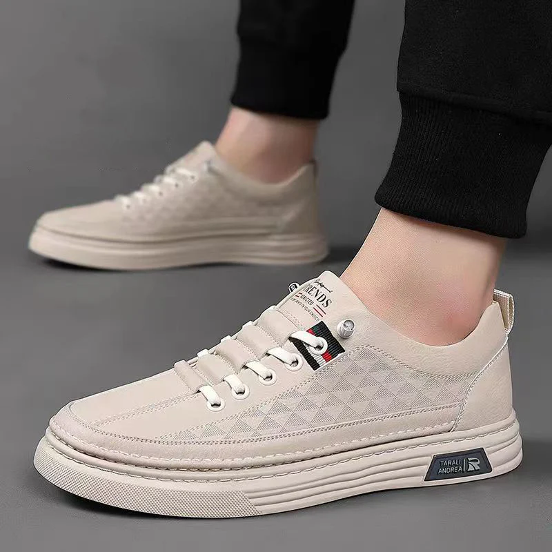 Damen Sneakers im urbanen Design mit atmungsaktiven Einsätzen und dämpfender Sohle Heidi Mode - Image 4
