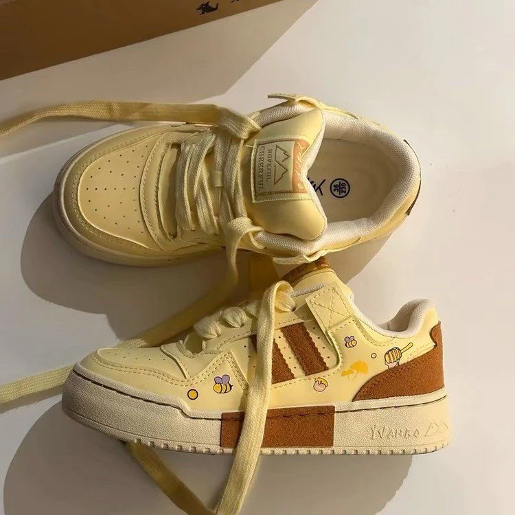 Damen Sneakers im verspielten Design mit bunten Applikationen und bequemer Dämpfung Heidi Mode - Image 3