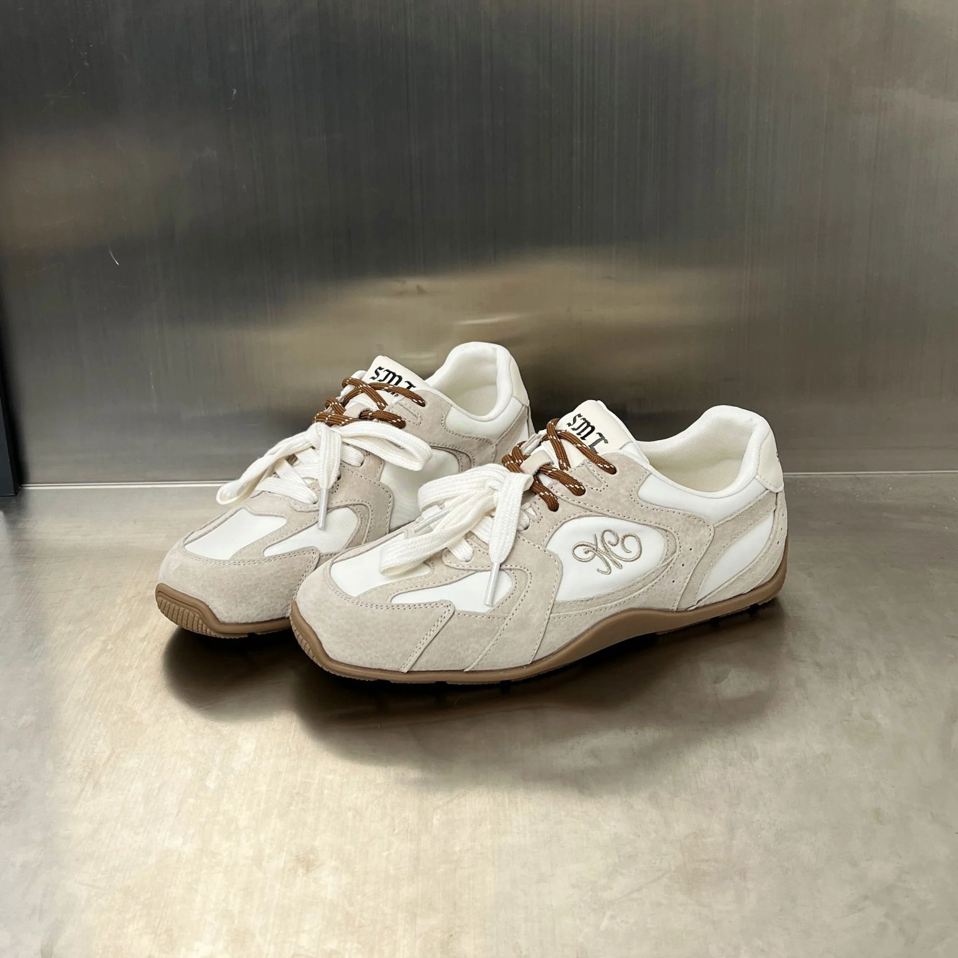 Damen Sneakers mit atmungsaktiver Mesh-Oberfläche und ergonomischem Fußbett Heidi Mode - Image 7
