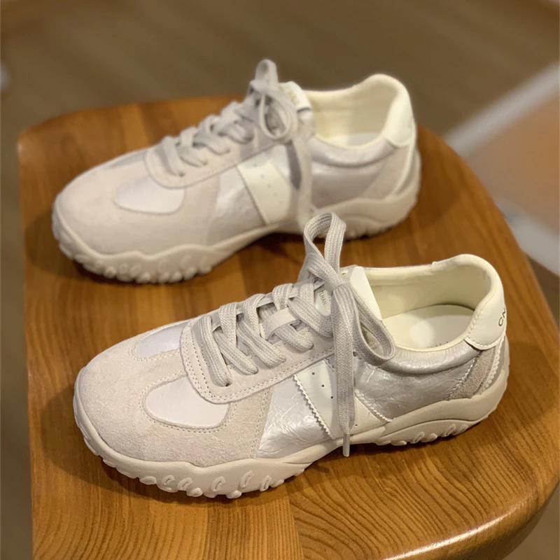 Damen Sneakers mit atmungsaktiver Wildleder-Oberfläche und innovativem Dämpfungssystem Heidi Mode - Image 6