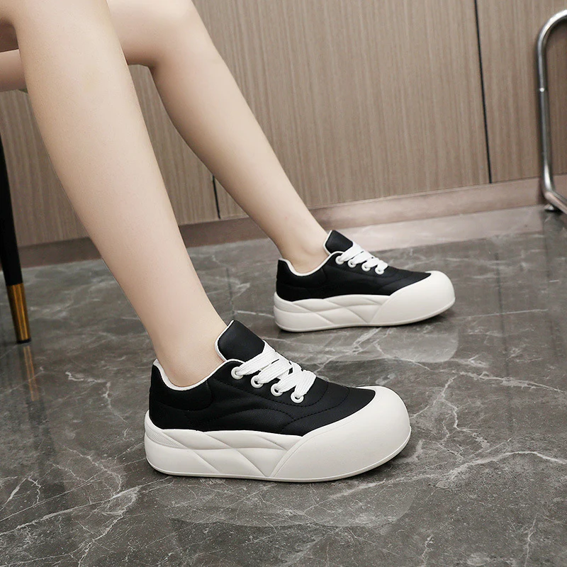 Damen Sneakers mit dickem Sohlenprofil und sportlichem Design Heidi Mode - Image 4