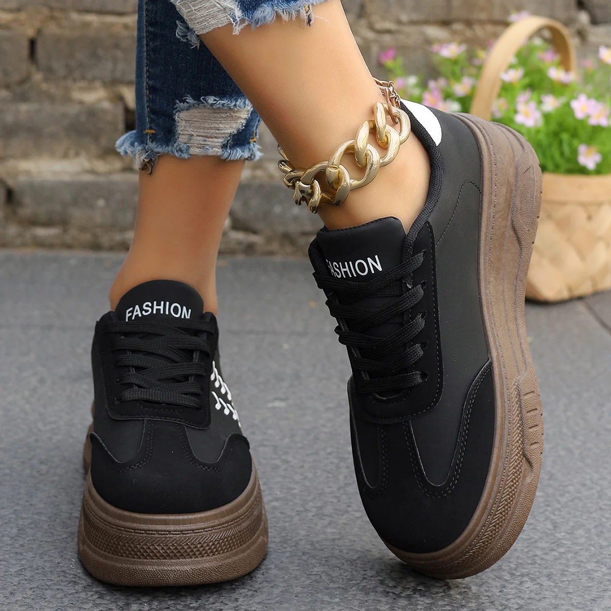 Damen Sneakers mit dicker Laufsohle und modischem Design Heidi Mode - Image 4