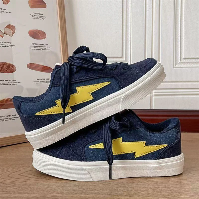 Damen Sneakers mit dynamischem Blitzdesign und bequemer Dämpfung Heidi Mode - Image 6