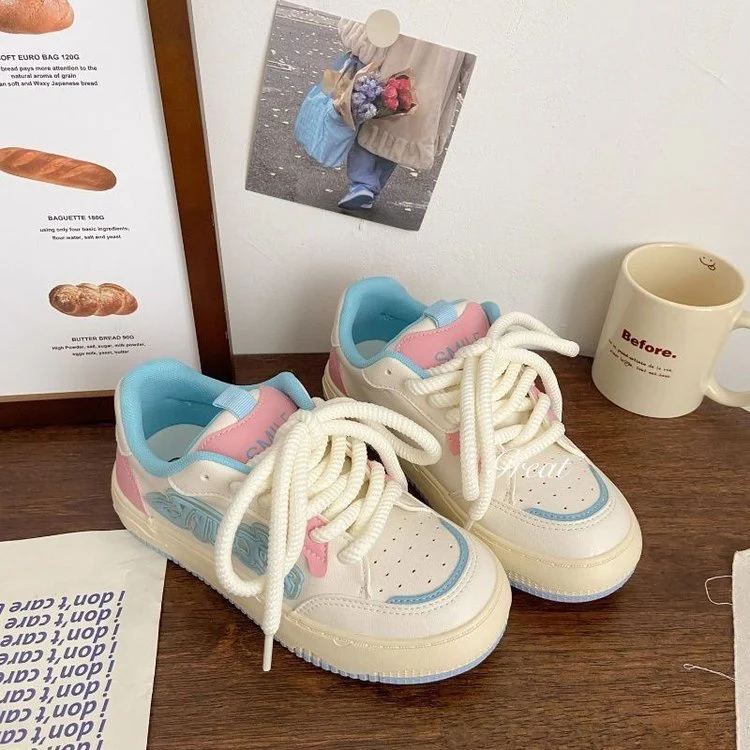 Damen Sneakers mit einzigartigem Design und innovativer Schnürtechnologie Heidi Mode - Image 3
