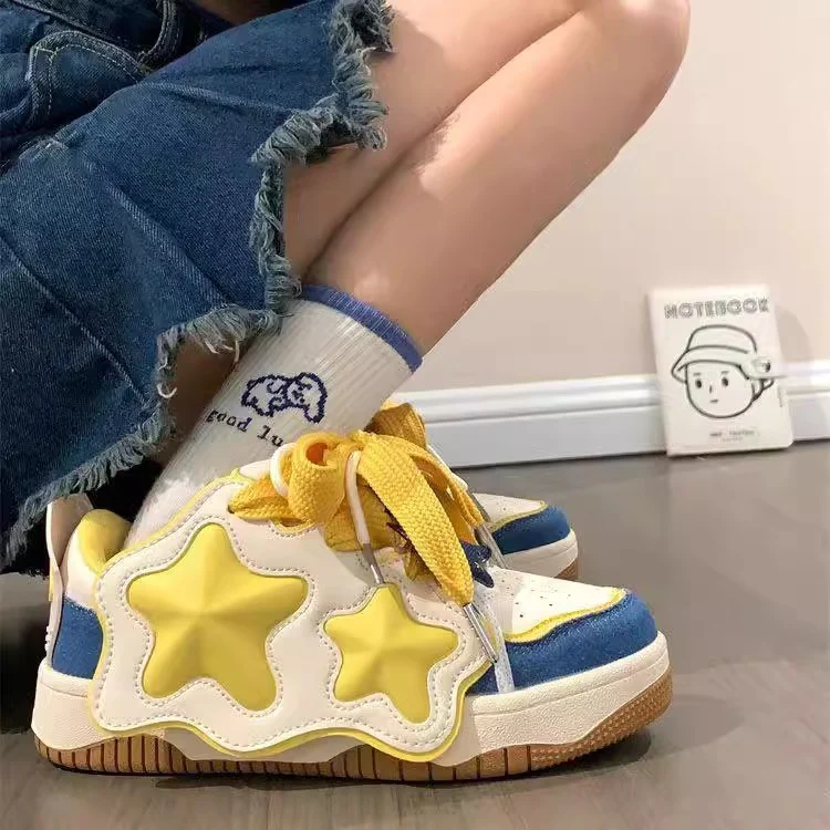 Damen Sneakers mit einzigartigem Sternen-Design und bequemer Polsterung Heidi Mode - Image 4