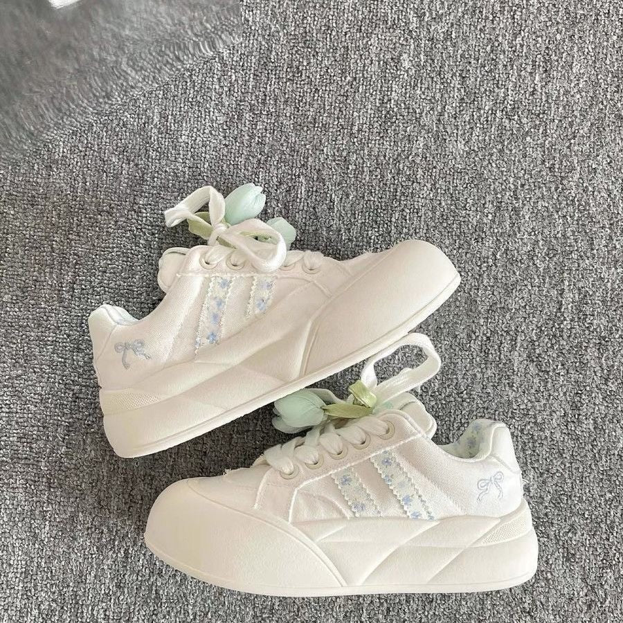 Damen Sneakers mit elegantem Rüschen-Design und gepolsterter Sohle Heidi Mode - Image 2