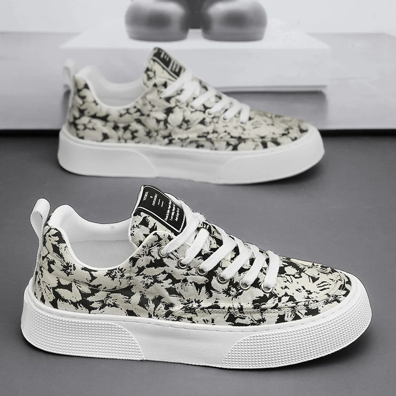 Damen Sneakers mit floralem Muster und rutschfester Sohle Heidi Mode - Image 4