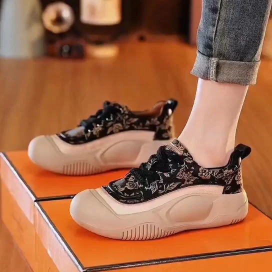 Damen Sneakers mit floralem Muster und rutschfester Sohle Heidi Mode - Image 3