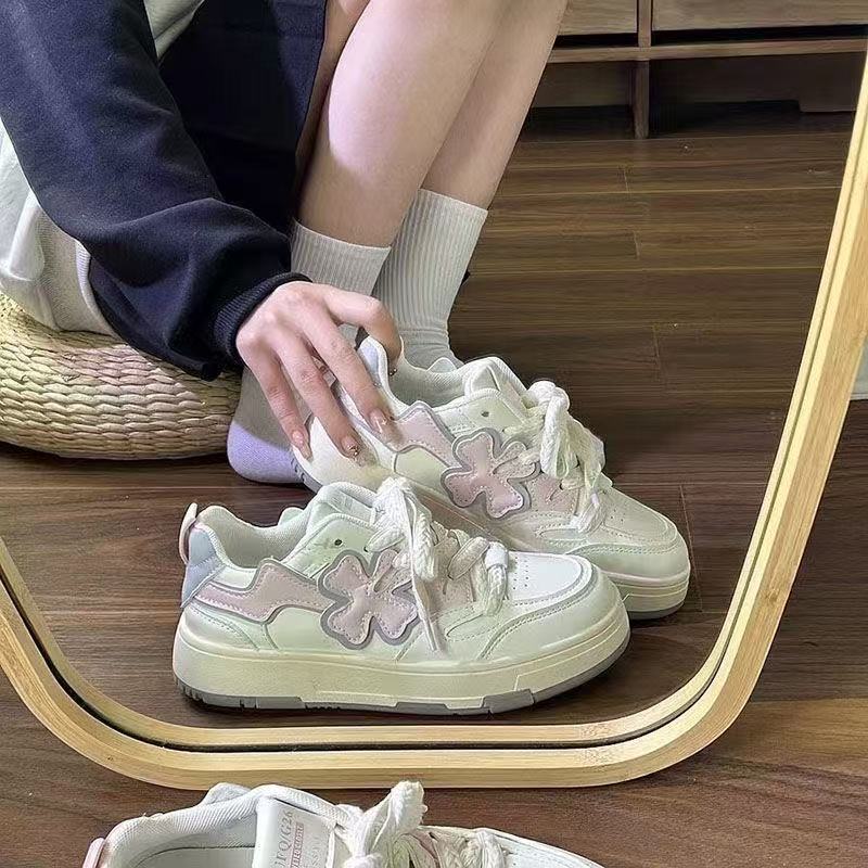 Damen Sneakers mit floralen Applikationen und innovativem Komfortfunktionsdesign Heidi Mode - Image 5