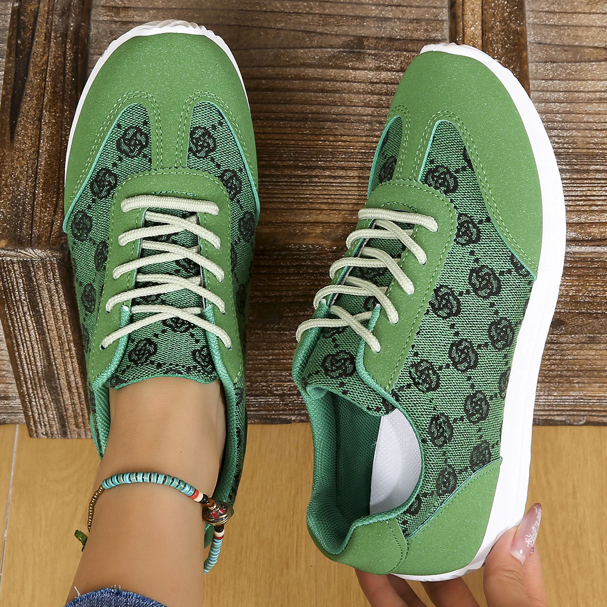 Damen Sneakers mit floralen Mustern und atmungsaktiver Oberfläche Heidi Mode - Image 3
