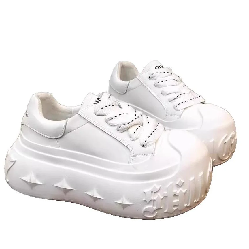 Damen Sneakers mit gesteigertem Plateau-Design und modischer Ziersteppung Heidi Mode - Image 5