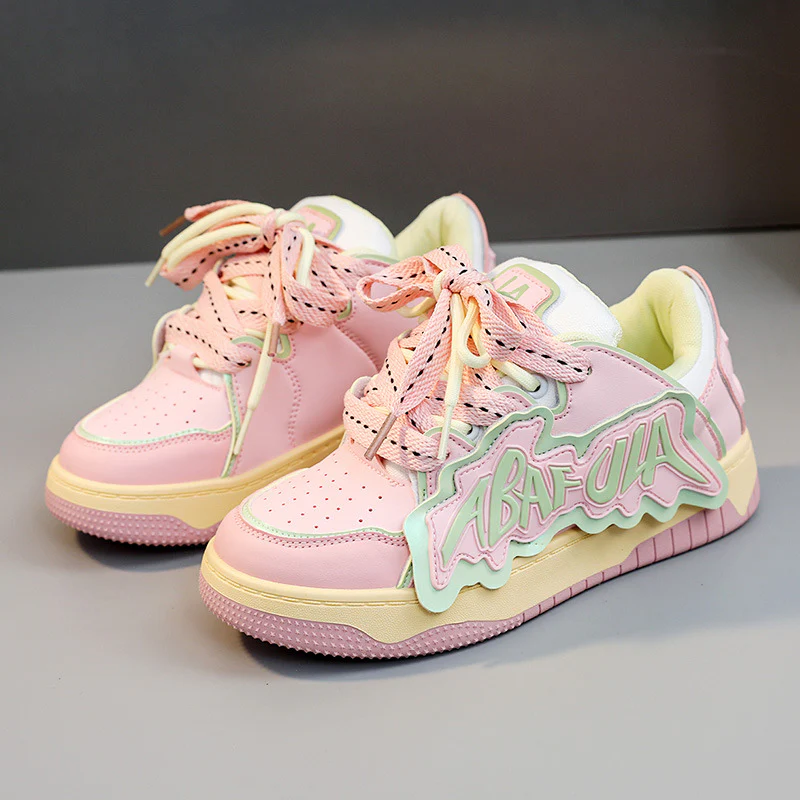 Damen Sneakers mit glänzenden Akzenten und einzigartigem Design Heidi Mode - Image 9