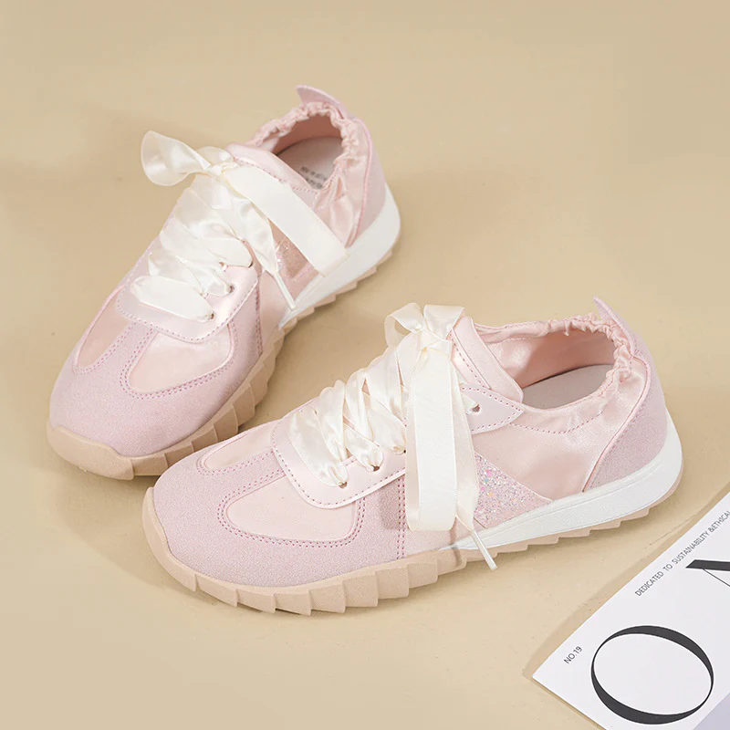 Damen Sneakers mit glänzenden Schnürsenkeln und atmungsaktivem Mesh-Obermaterial Heidi Mode - Image 6