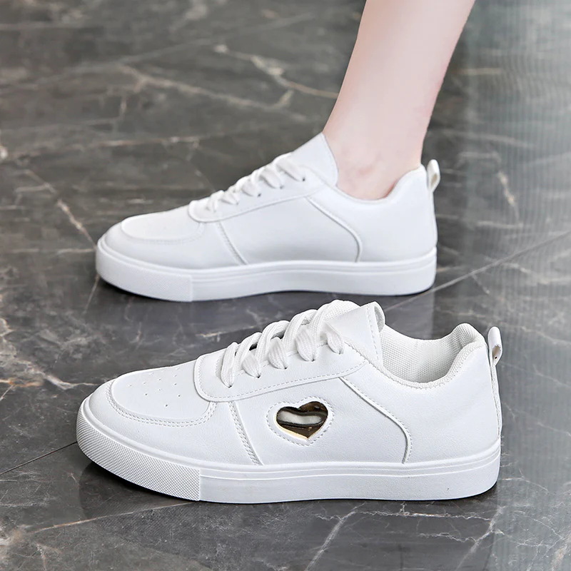 Damen Sneakers mit Herzdetails und komfortabler Dämpfung Heidi Mode - Image 6