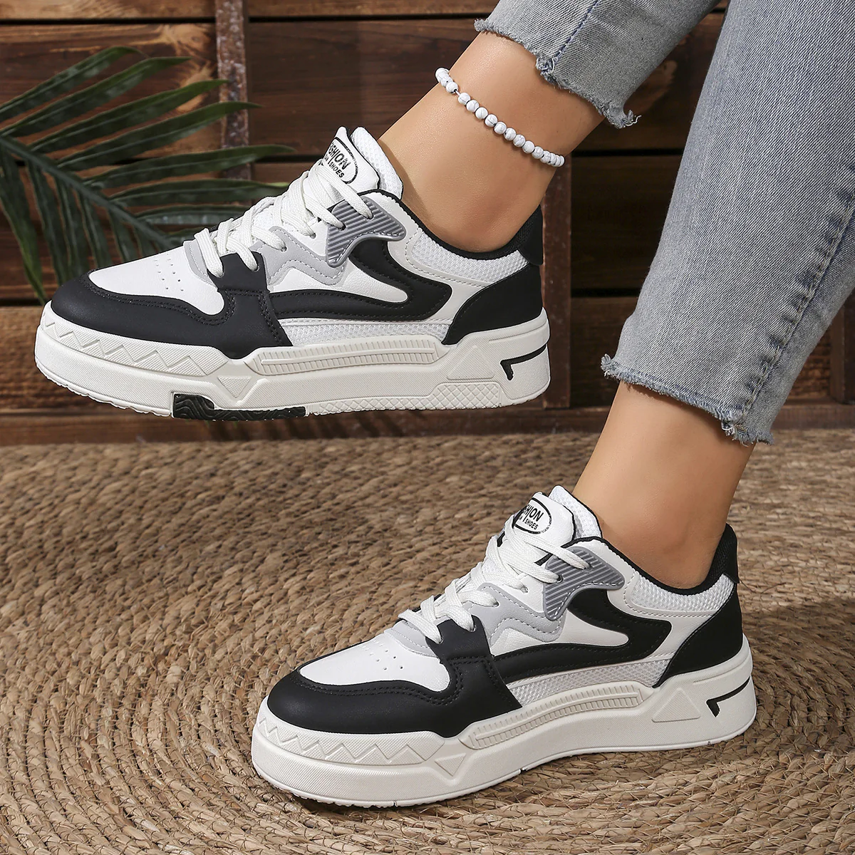 Damen Sneakers mit hochdämpfender Laufsohle und sportlichem Design Heidi Mode - Image 2