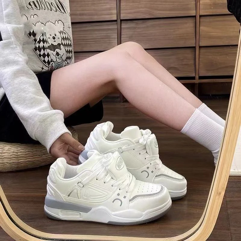 Damen Sneakers mit innovativem Dämpfungssystem und klassischem Design Heidi Mode - Image 8