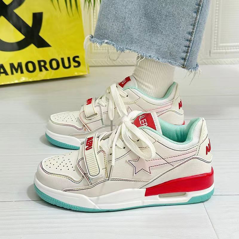 Damen Sneakers mit innovativem Klettverschluss und stilvollem Sternen-Design Heidi Mode - Image 4