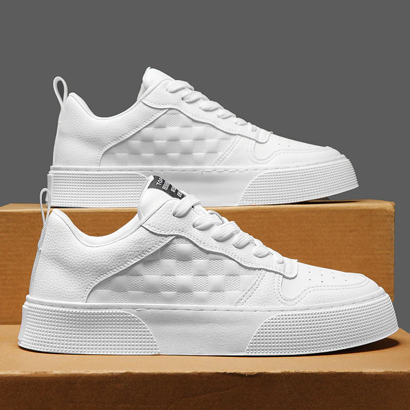 Damen Sneakers mit kariertem Obermaterial und markanter Sohle Heidi Mode