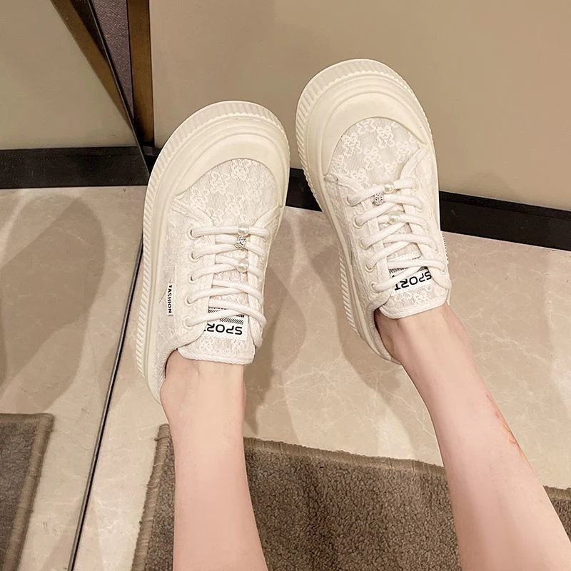 Damen Sneakers mit luftiger Spitze und dämpfender Laufsohle Heidi Mode - Image 3