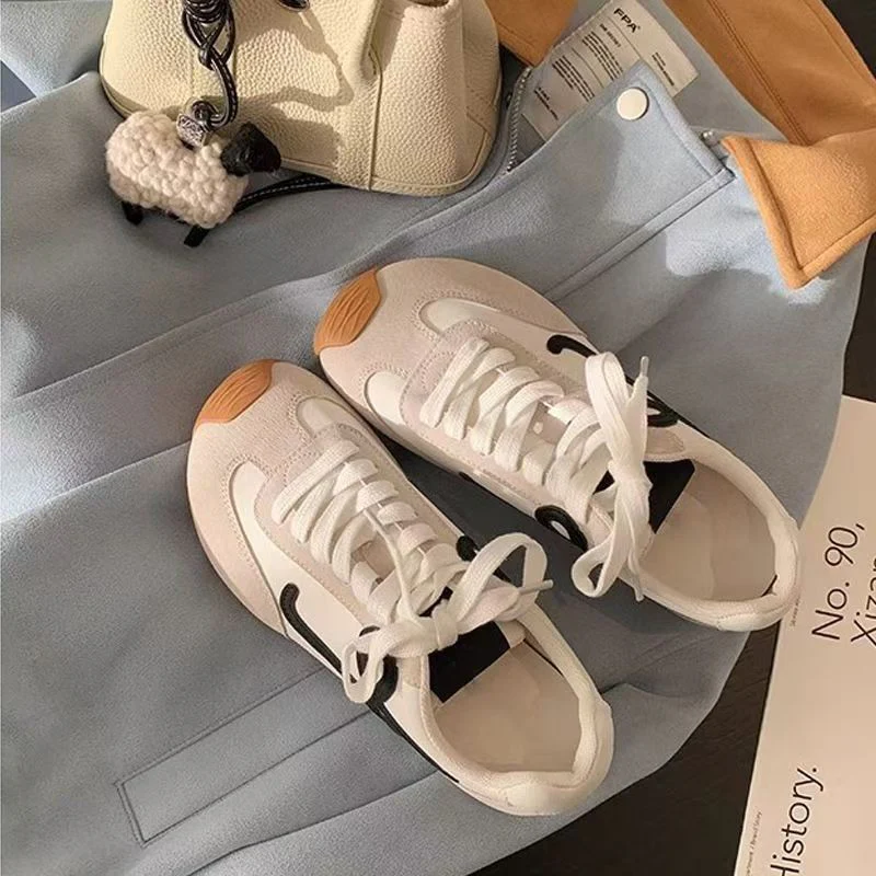 Damen Sneakers mit luxuriösem Wildleder und atmungsaktivem Mesh von Heidi Mode - Image 2