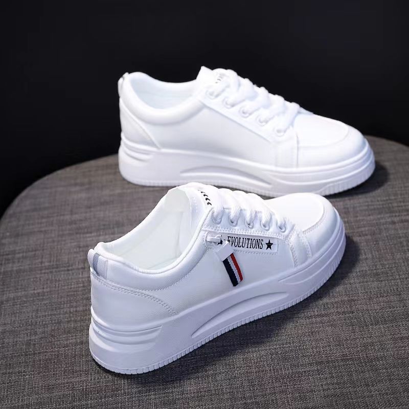 Damen Sneakers mit modischem Design und gebauchter Sohle Heidi Mode - Image 2