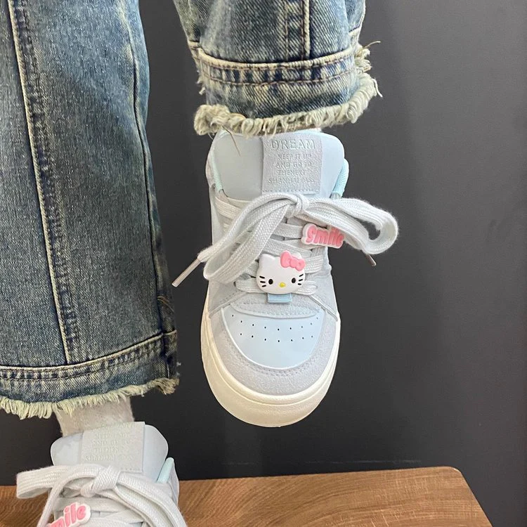 Damen Sneakers mit niedlichem Hello Kitty Design und bequemer Dämpfung Heidi Mode - Image 4