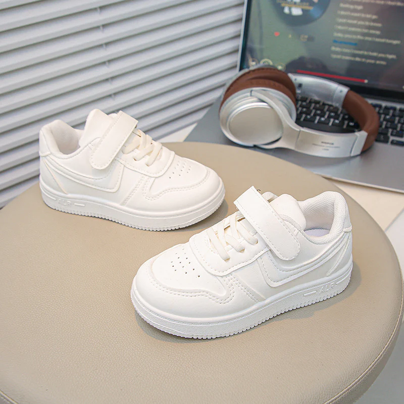 Damen Sneakers mit praktischen Klettverschluss und atmungsaktiver Einlegesohle Heidi Mode - Image 2