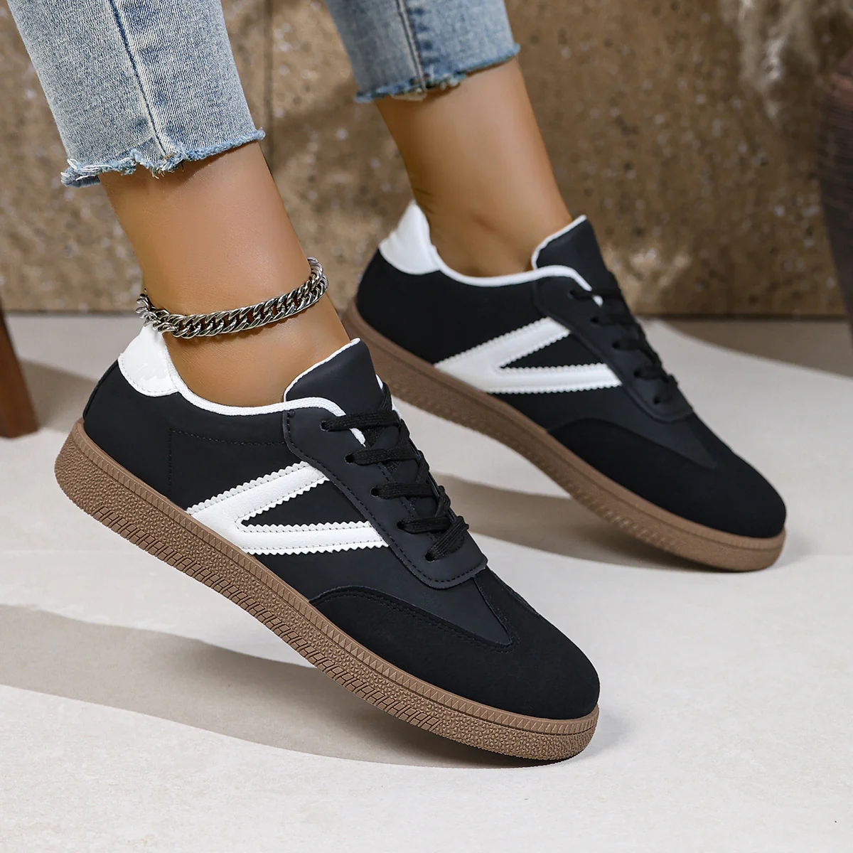 Damen Sneakers mit sportlichem Design und atmungsaktivem Obermaterial Heidi Mode - Image 3