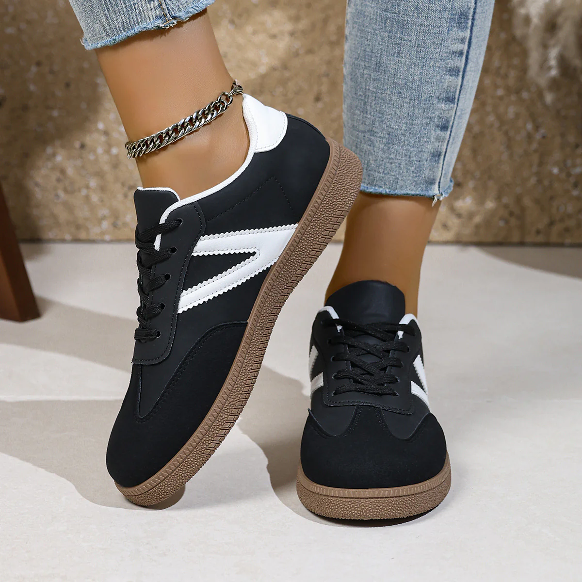 Damen Sneakers mit sportlichem Design und atmungsaktivem Obermaterial Heidi Mode - Image 4