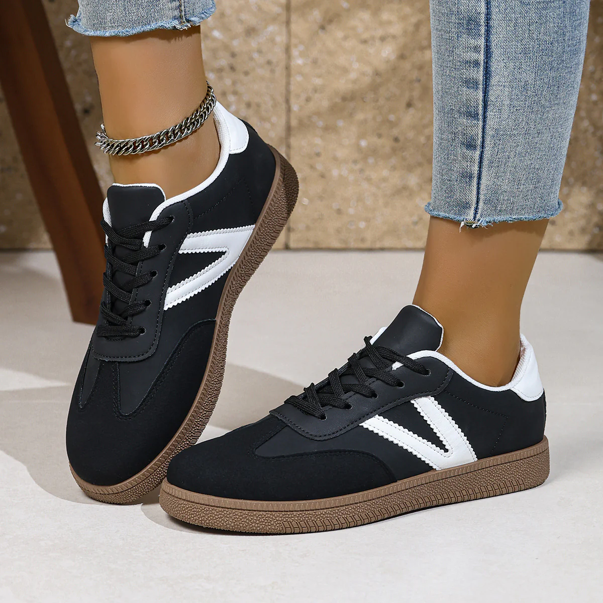 Damen Sneakers mit sportlichem Design und atmungsaktivem Obermaterial Heidi Mode - Image 6