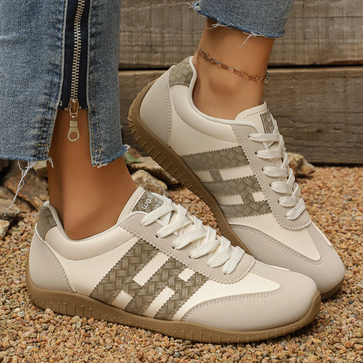 Damen Sneakers mit strukturiertem Obermaterial und bequemer Dämpfung Heidi Mode - Image 7