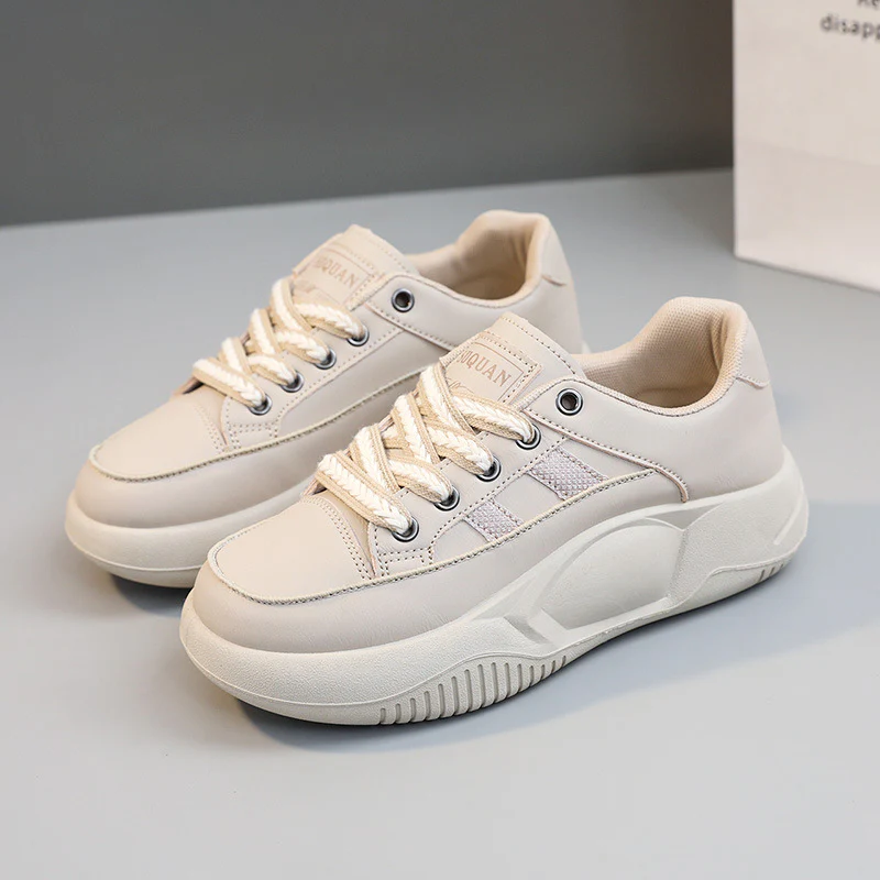 Damen Sneakers mit strukturiertem Obermaterial und rutschfester Sohle Heidi Mode - Image 8