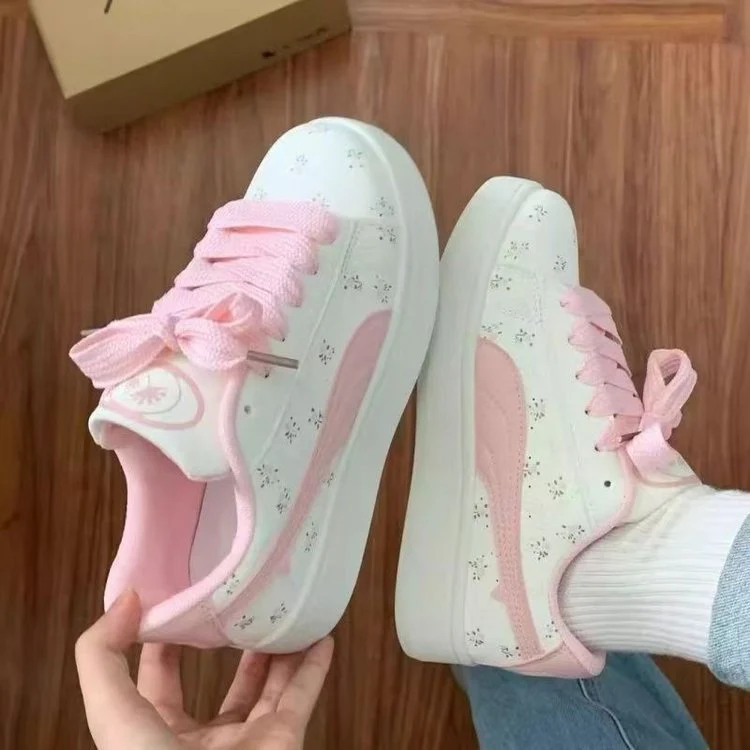 Damen Sneakers mit verspieltem Blumenmuster und komfortabler Sohle Heidi Mode - Image 2