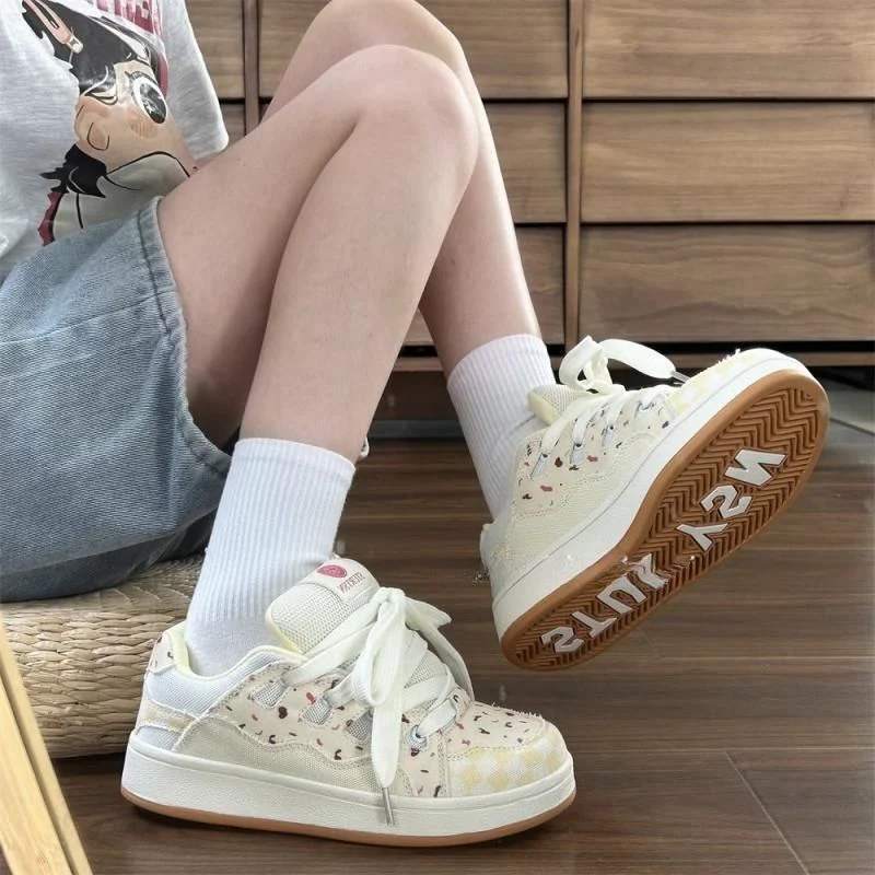 Damen Sneakers mit verspieltem Design und bequemer Dämpfung Heidi Mode - Image 4