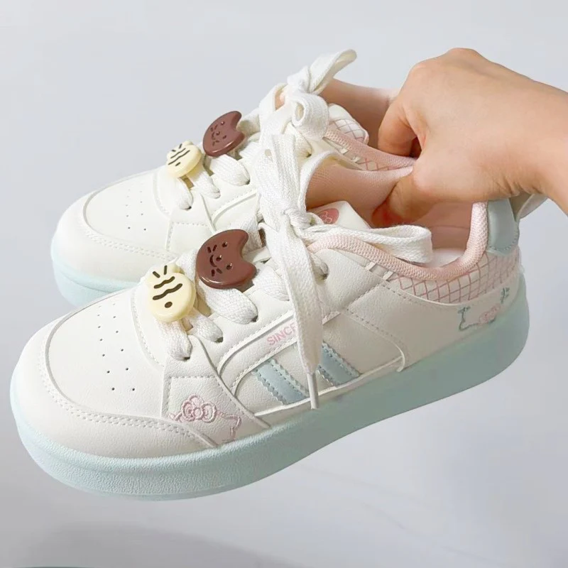 Damen Sneakers mit verspieltem Design und modischen Details Heidi Mode - Image 6