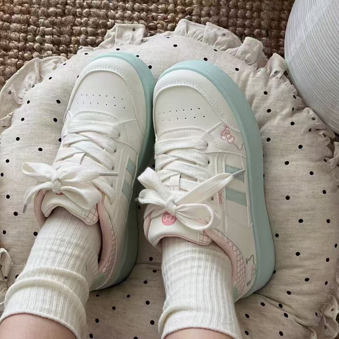 Damen Sneakers mit verspieltem Design von Heidi Mode - Image 3