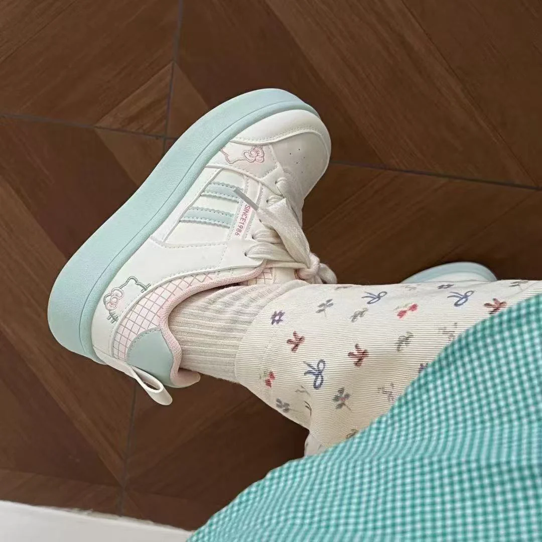 Damen Sneakers mit verspieltem Design von Heidi Mode - Image 4
