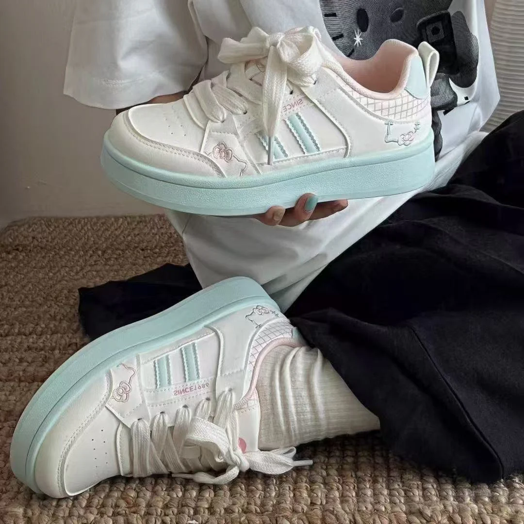 Damen Sneakers mit verspieltem Design von Heidi Mode - Image 5