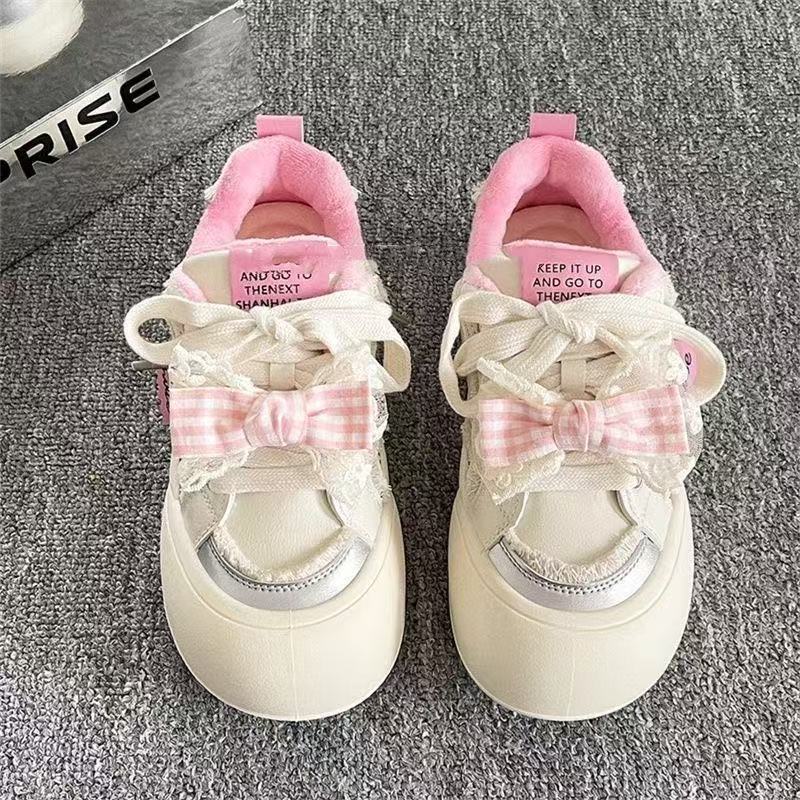 Damen Sneakers mit verspieltem Gingham-Band und kuscheligem Innenfutter Heidi Mode - Image 4