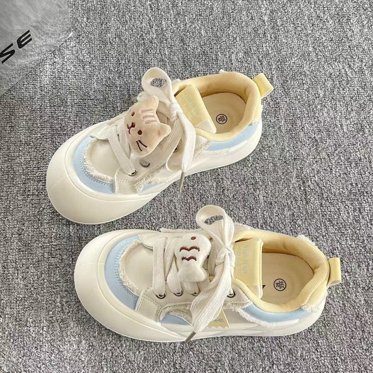 Damen Sneakers mit verspieltem Tiermotiv und gepolsterter Sohle Heidi Mode - Image 2