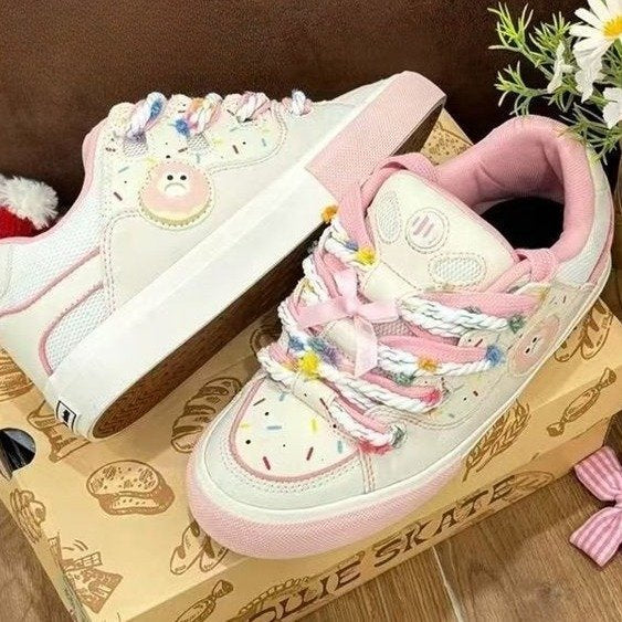 Damen Sneakers mit verspielten bunten Applikationen und komfortabler Dämpfung Heidi Mode - Image 2