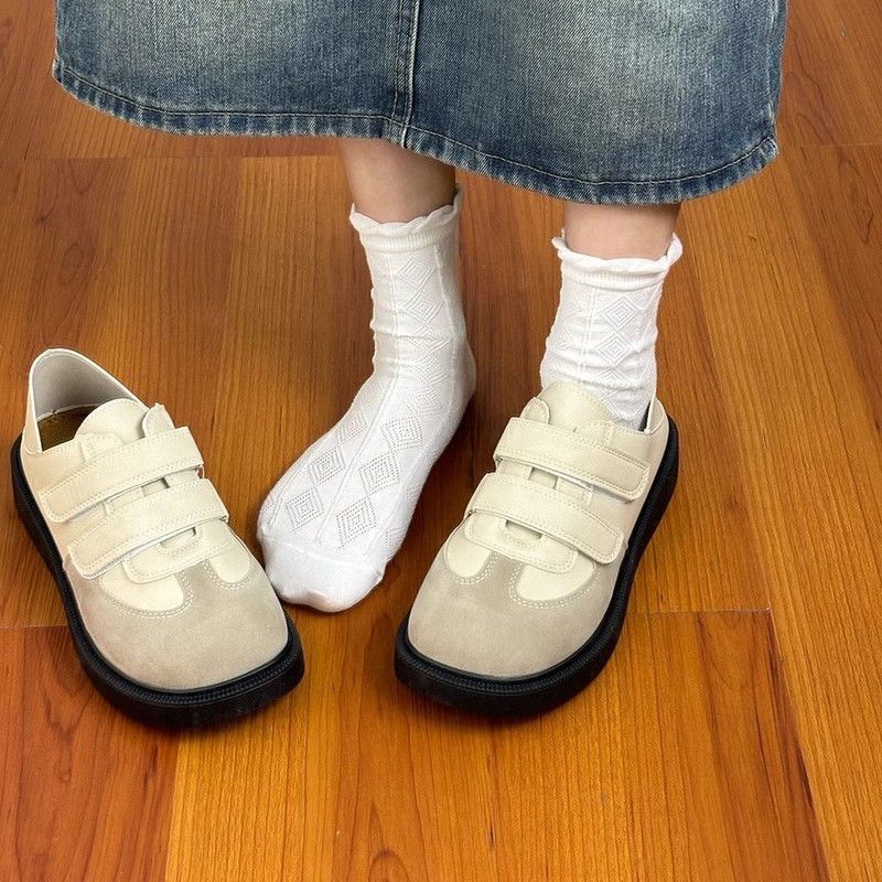 Damen Sneakers mit verstellbarem Klettverschluss und bequemem Fußbett Heidi Mode - Image 6