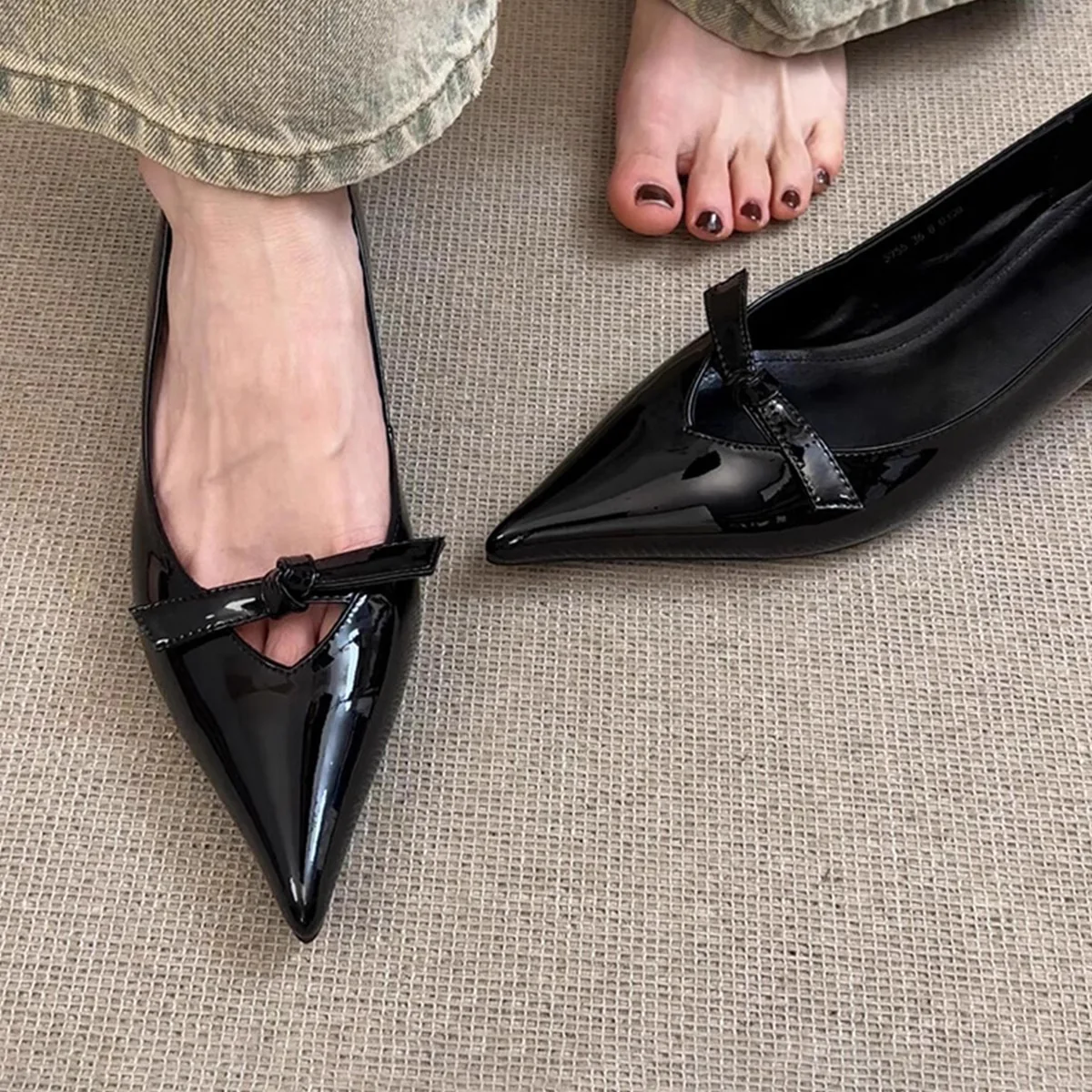 Damen spitze Ballerinas mit schickem Schleifen-Detail und komfortablem Blockabsatz Heidi Mode - Image 6