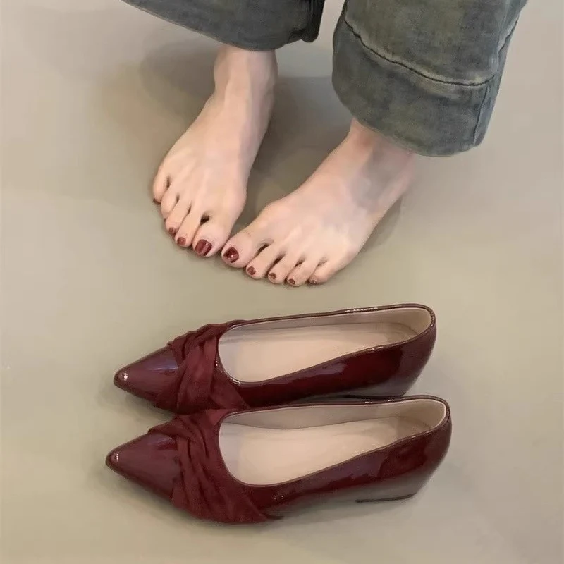 Damen spitze Pumps mit kunstvollem Knoten aus feinem Satin Heidi Mode - Image 6