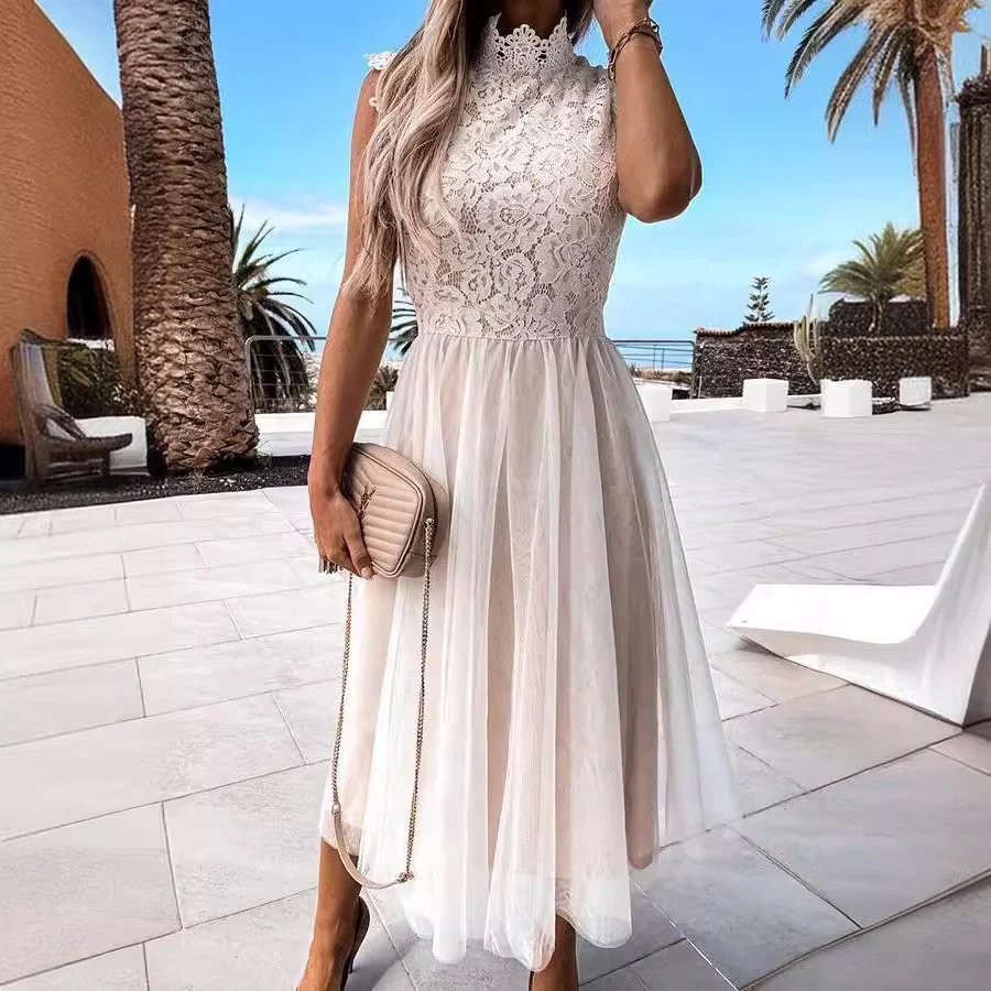 Damen Spitzenkleid mit hohem Kragen und schwungvollem Rock Heidi-Mode - Image 2