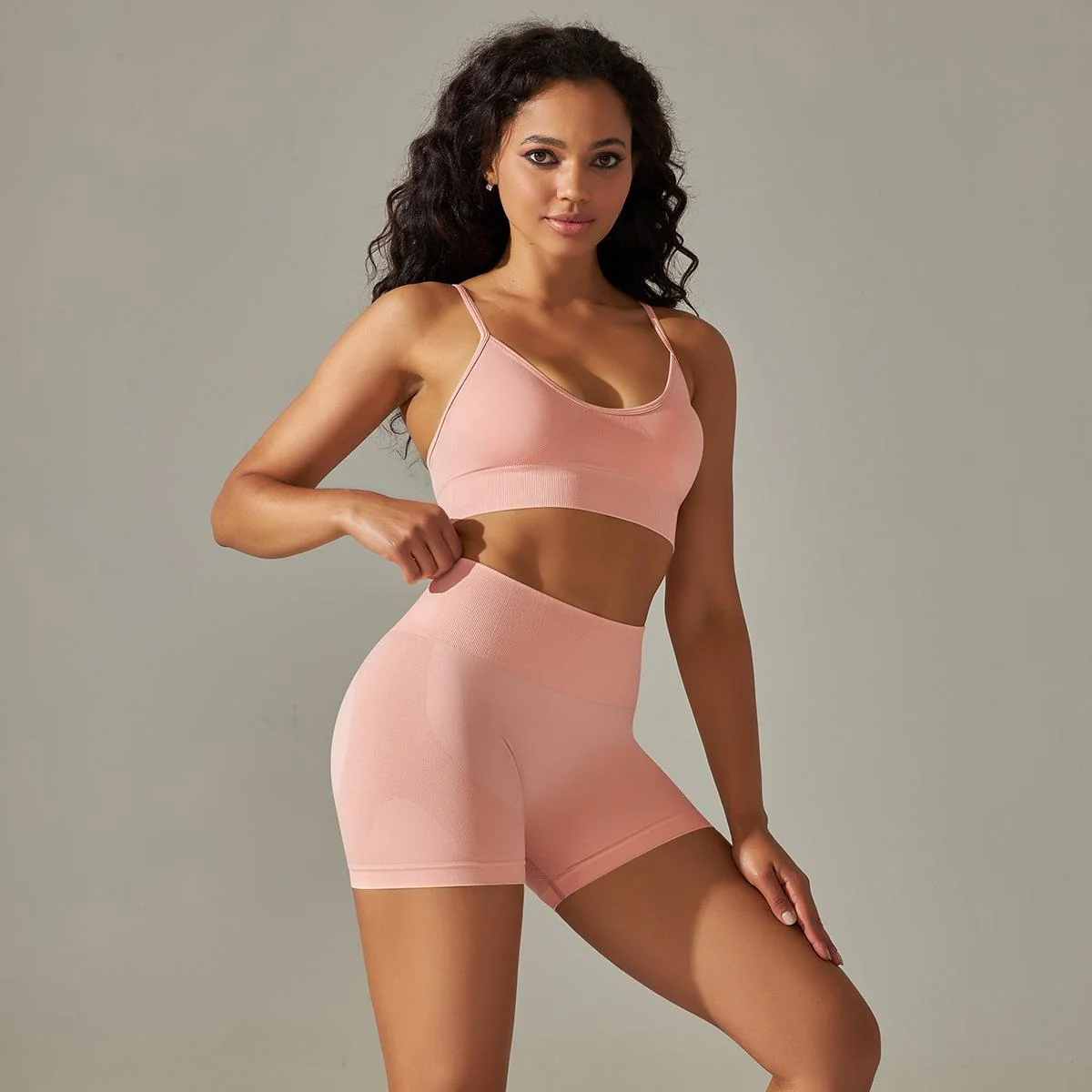 Damen Sport-Bh und Shorts-Set Heidi-Mode - Image 6