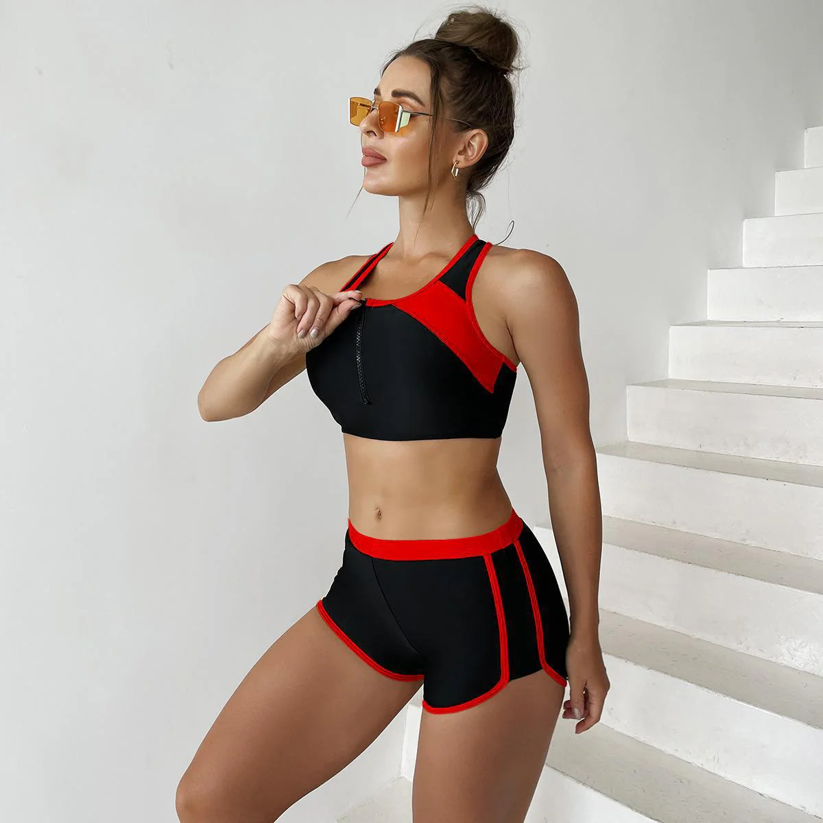 Damen Sportbadeanzug mit Kurzer Hose und Praktischem Reißverschluss Heidi-Mode - Image 10