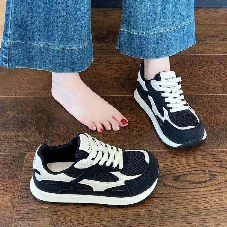 Damen Sportive Lifestyle Sneakers mit atmungsaktiver Mesh-Oberfläche und dämpfender Sohle Heidi Mode - Image 3