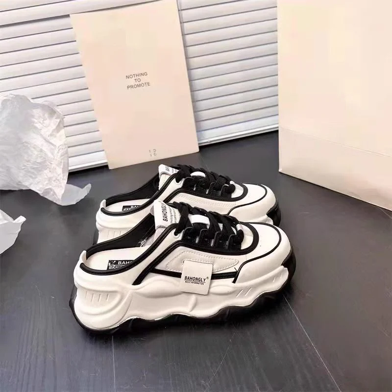 Damen sportive Sneakers im modernen Design mit elastischem Einsatz Heidi Mode - Image 2